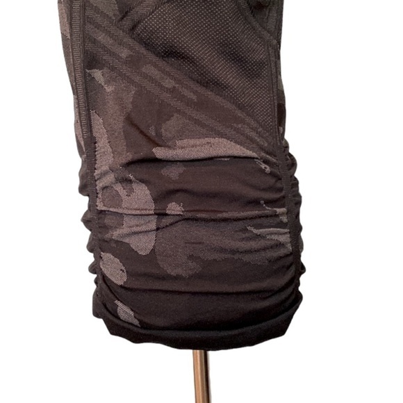 Athleta Fastest Track Racerback Tank Top Black Camo - Picture 7 of 11